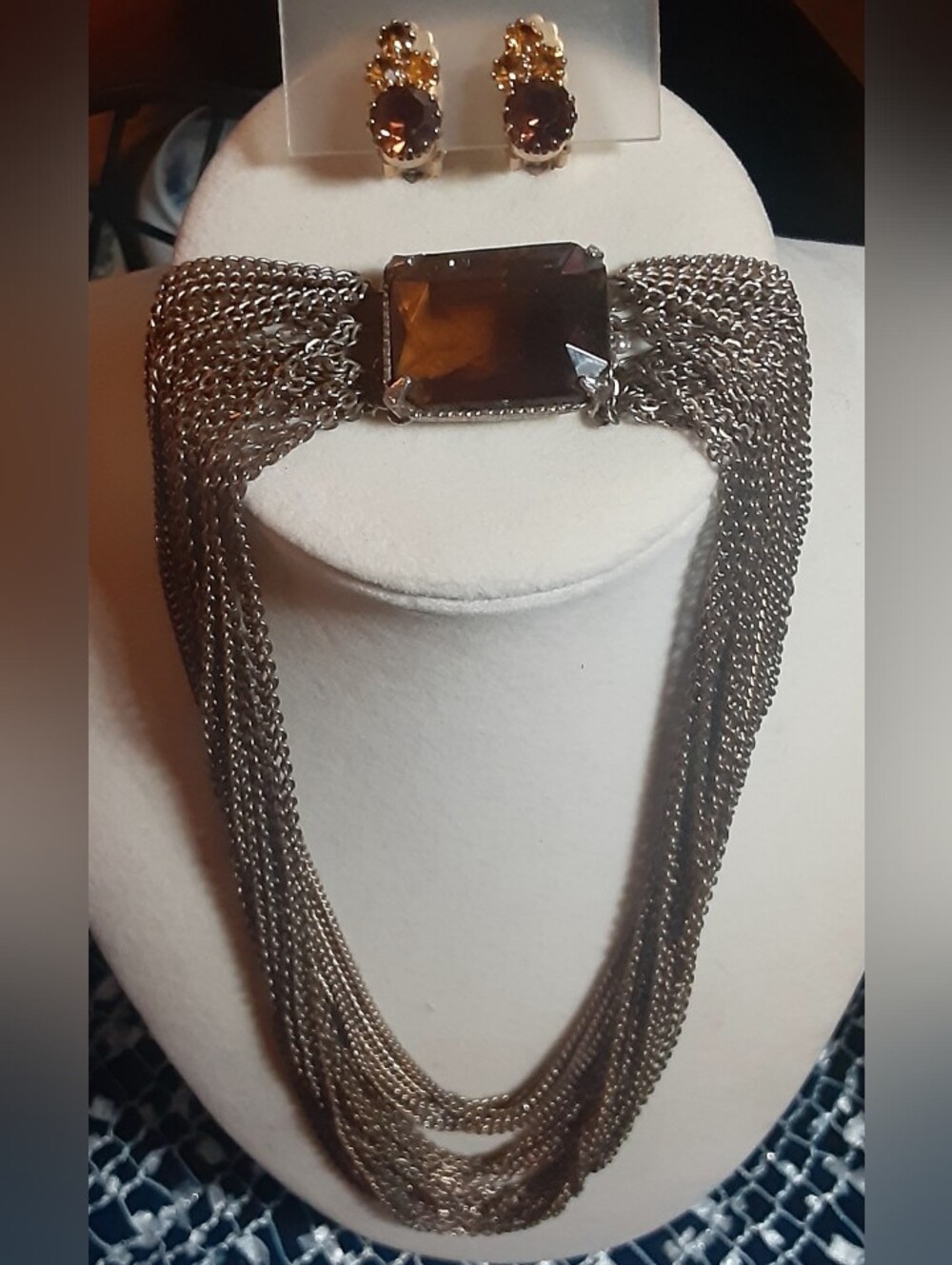 c1940-50 Goldtone Multilayered Chain Choker w/Amber Closure & Amber Earrings